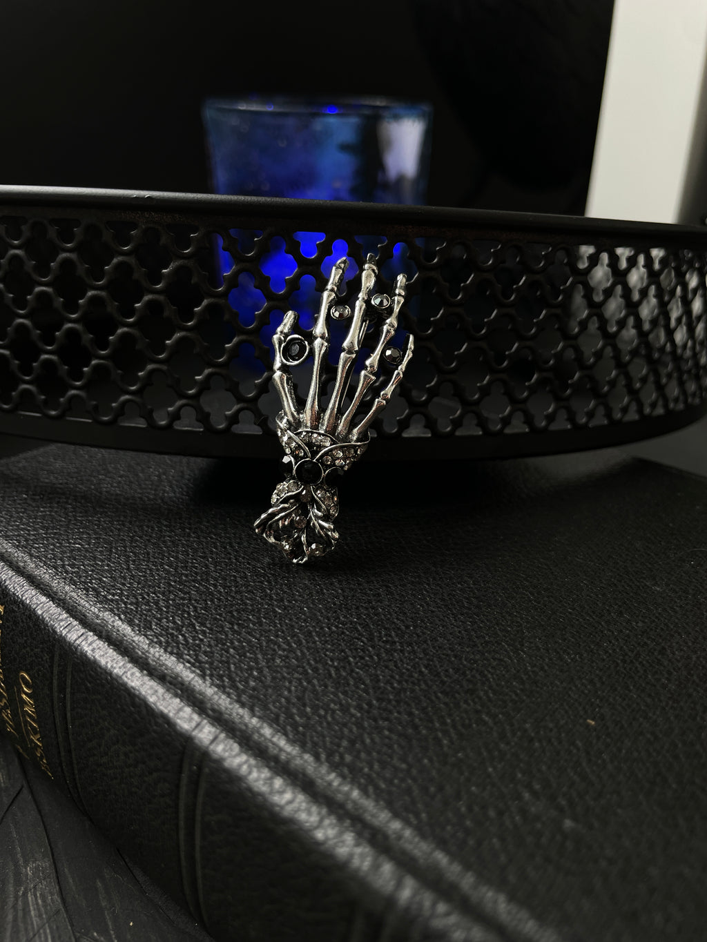 Memento Mori Hand Brooch