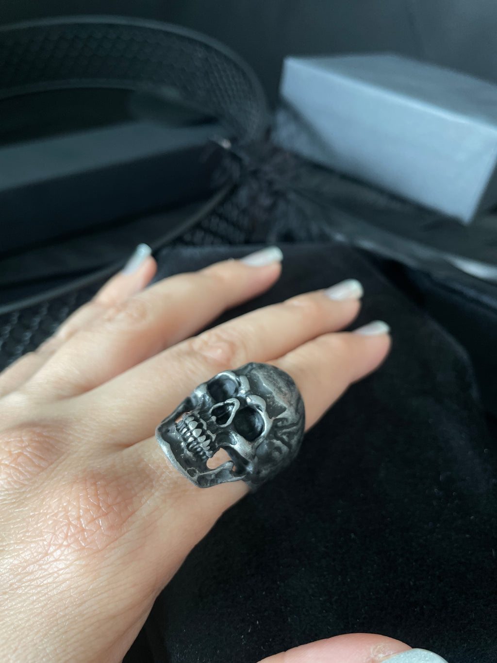 skull ring
