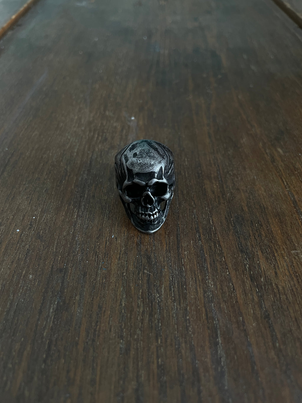 skull ring